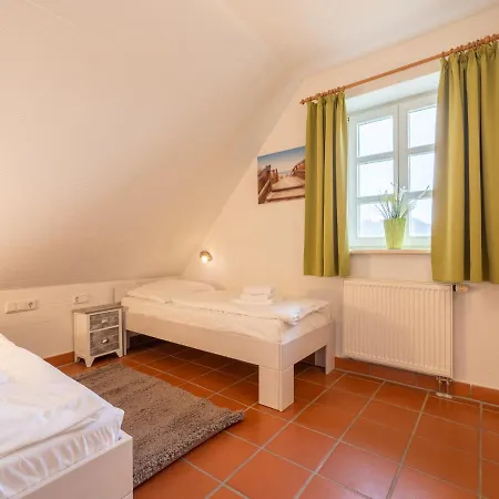 Rugana - Komfort Mit 2 Schlafzimmern Und Terrasse D04 Appartamento